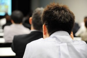プロスペクト理論で投資心理を理解する プロスペクト理論で投資心理を理解する